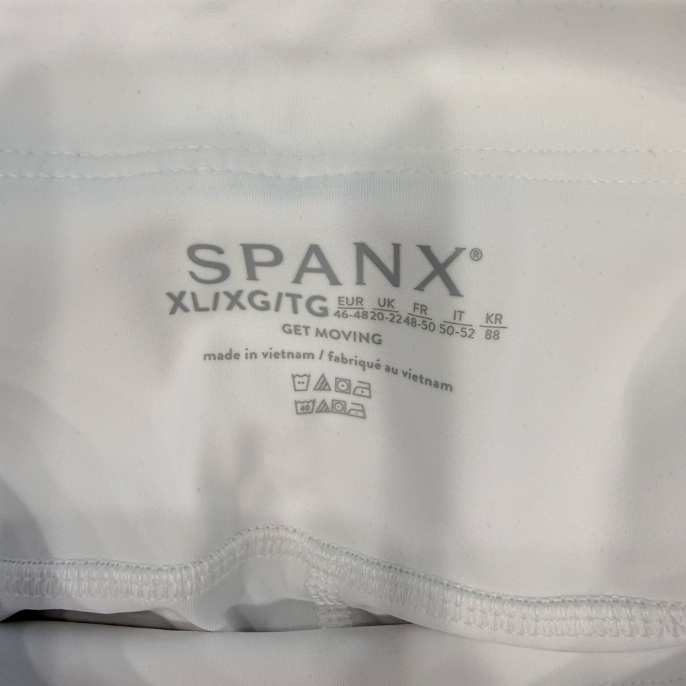 SPANX White Activewear Skirt with Shorts - XL/XG - Picture 2 of 6